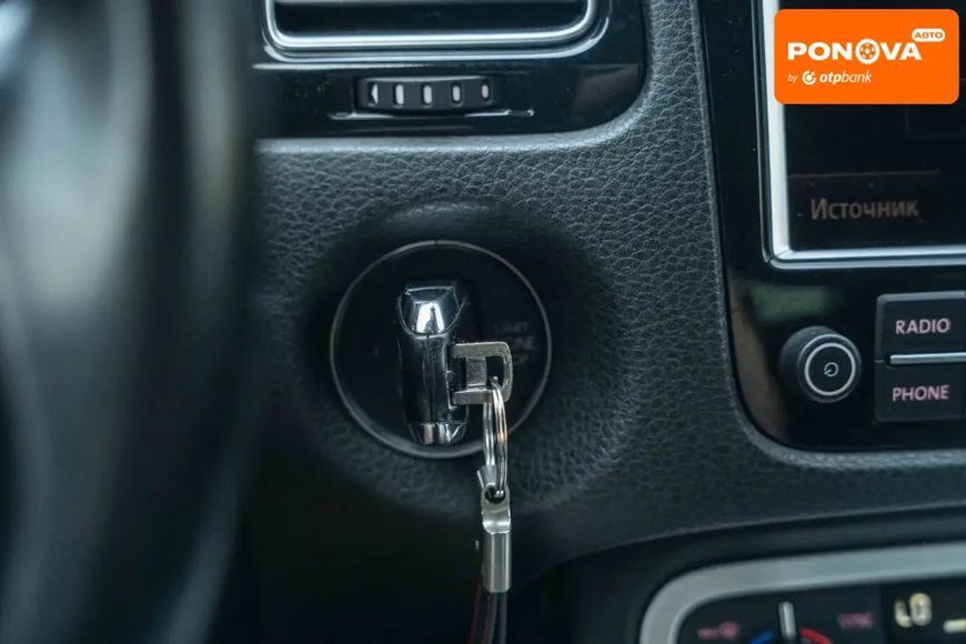Volkswagen Touareg, 2011 г., Дизель, 274 тыс. км, Внедорожник / Кроссовер, Серый, Черновцы AT-10417211 фото