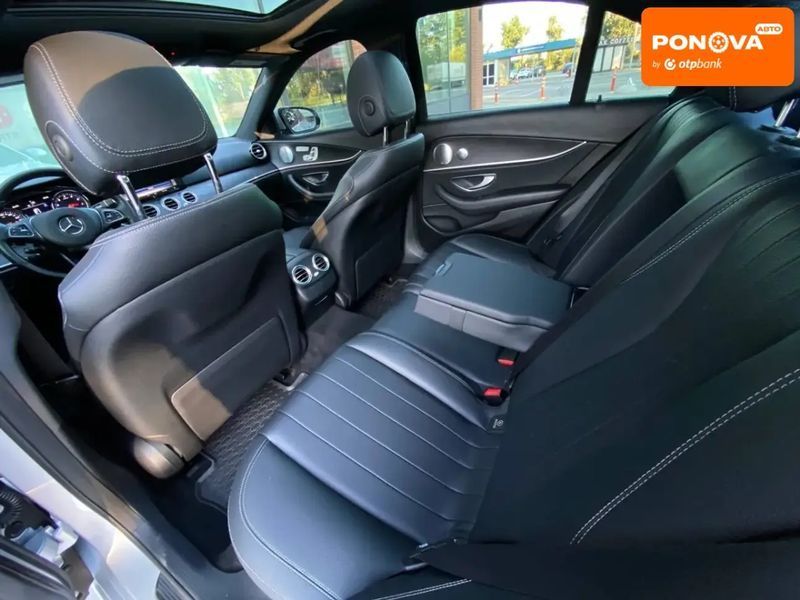 Mercedes-Benz E-Class, 2018 р., Бензин, 94 тис. км, Седан, Сірий, Київ AT-10410804 фото