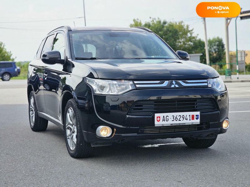 Mitsubishi Outlander, 2013, Дизель, 2.2 л., 199 тис. км, Позашляховик / Кросовер, Чорний, Тернопіль 109947 фото