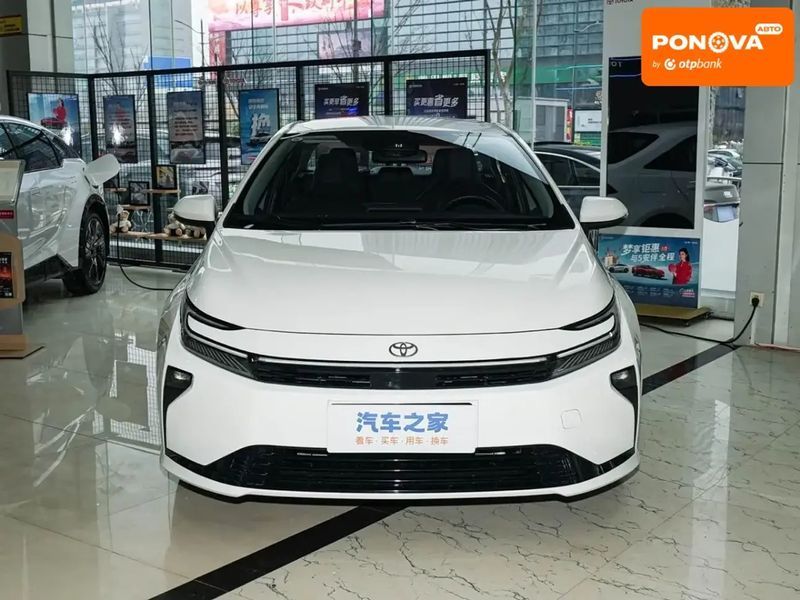 Toyota Corolla, 2026 г., Гибрид (HEV), Седан, Белый, Львов AT-10418582 фото