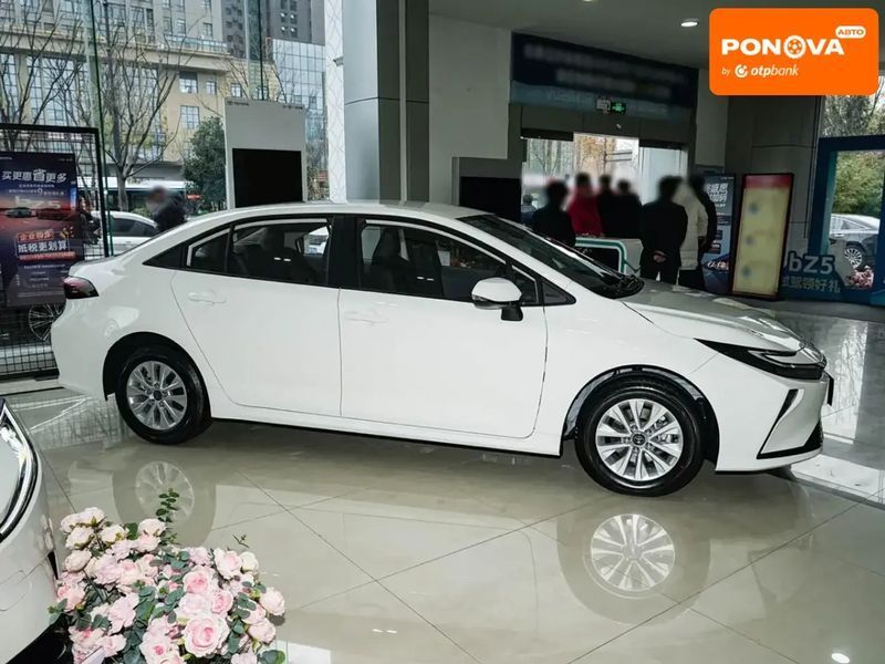 Toyota Corolla, 2026 г., Гибрид (HEV), Седан, Белый, Львов AT-10418582 фото
