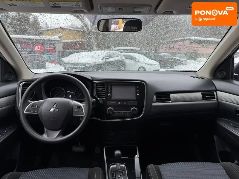 Mitsubishi Outlander, 2017 р., Бензин, 113 тис. км, Позашляховик / Кросовер, Сірий, Львів AT-10408531 фото