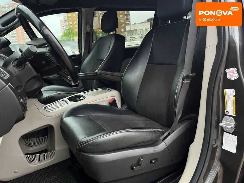 Dodge Grand Caravan, 2019 р., Бензин, 166 тис. км, Позашляховик / Кросовер, Київ AT-10417689 фото