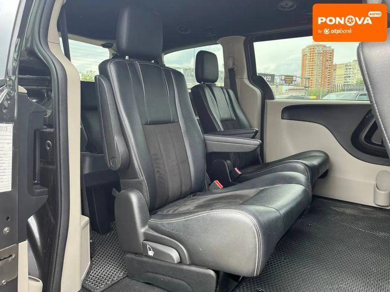 Dodge Grand Caravan, 2019 р., Бензин, 166 тис. км, Позашляховик / Кросовер, Київ AT-10417689 фото