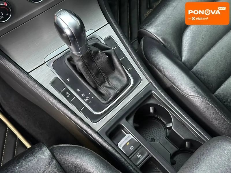 Volkswagen Golf, 2014 р., Бензин, 284 тис. км, Універсал, Білий, Харків AT-10406931 фото