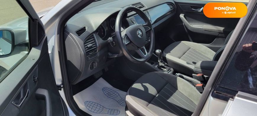 Skoda Fabia, 2019, Бензин, 1 л., 77 тис. км, Хетчбек, Сірий, Київ 46831 фото