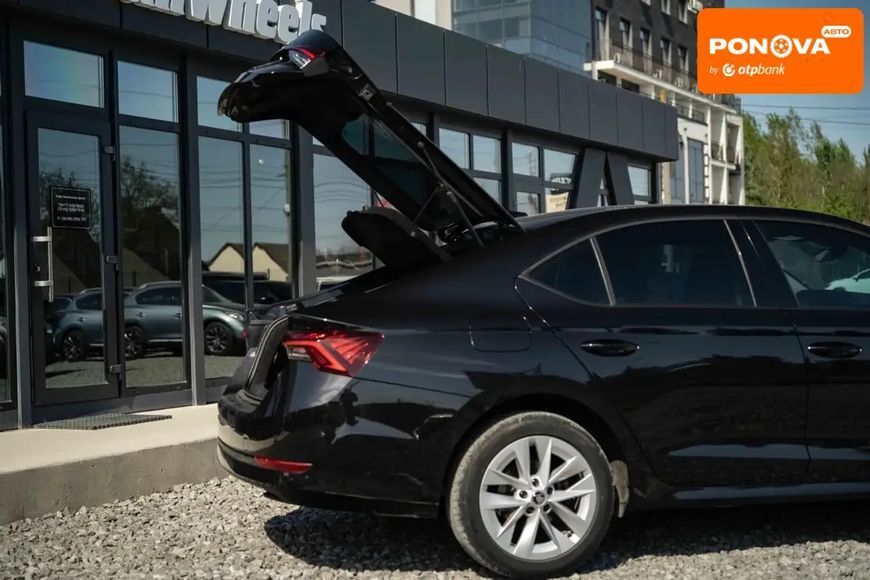 Skoda Octavia, 2022 р., Бензин, 128 тис. км, Ліфтбек, Чорний, Чернівці AT-10417532 фото