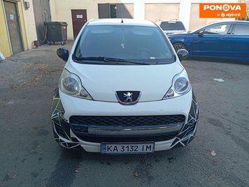 Peugeot 107, 2010, Бензин, 1 л., 210 тис. км, Хетчбек, Білий, Київ Cars-Pr-275229 фото