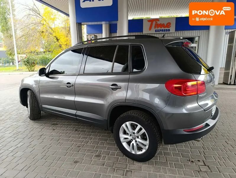Volkswagen Tiguan, 2016 г., Бензин, 121 тыс. км, Внедорожник / Кроссовер, Серый, Николаев AT-10403257 фото