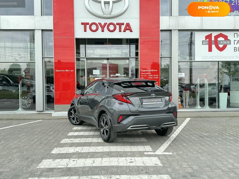 Toyota C-HR, 2023, Гібрид (HEV), 1.99 л., 5 тис. км, Позашляховик / Кросовер, Сірий, Тернопіль 99301 фото