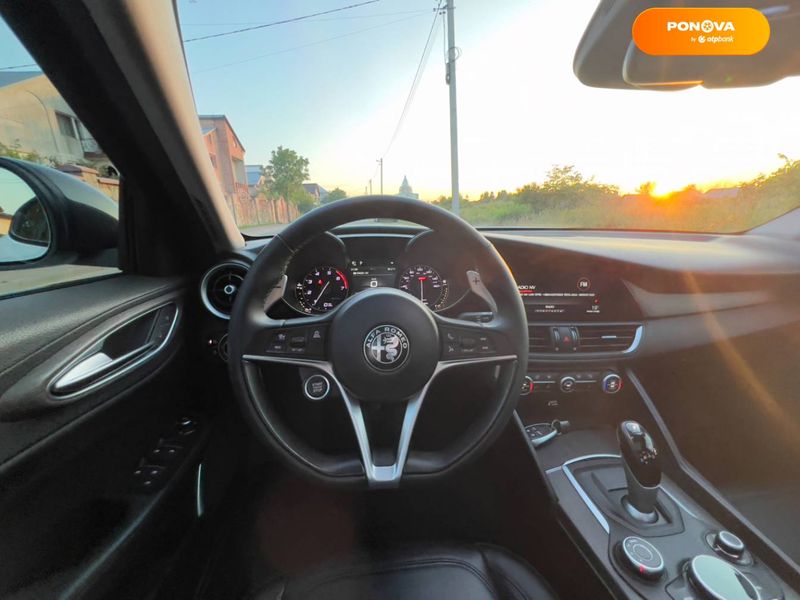 Alfa Romeo Giulia, 2017, Бензин, 2 л., 63 тыс. км, Седан, Белый, Львов Cars-Pr-57080 фото