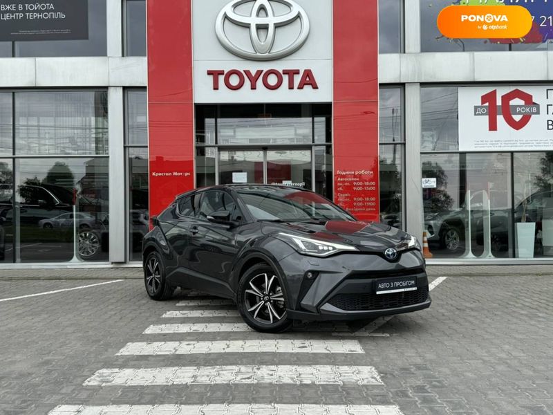 Toyota C-HR, 2023, Гібрид (HEV), 1.99 л., 5 тис. км, Позашляховик / Кросовер, Сірий, Тернопіль 99301 фото