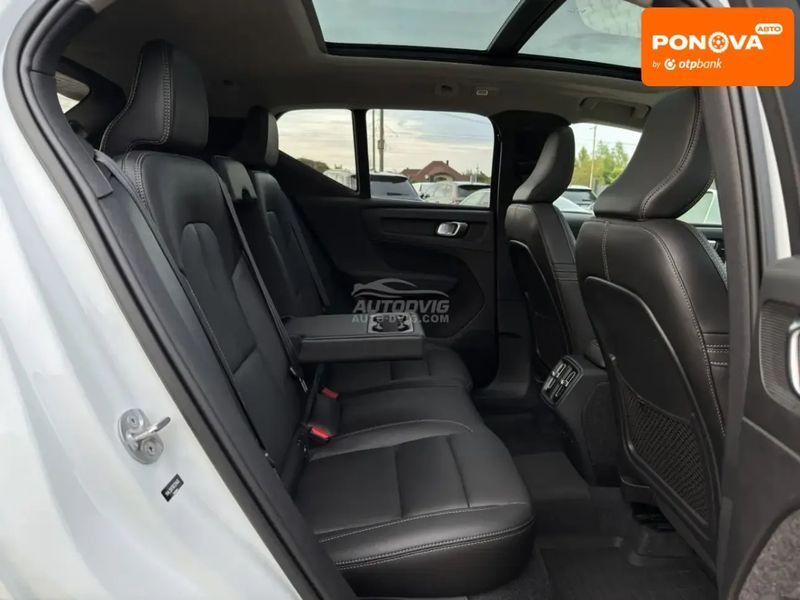 Volvo XC40, 2024 р., Бензин, 3 тис. км, Позашляховик / Кросовер, Білий, Луцьк AT-10407075 фото