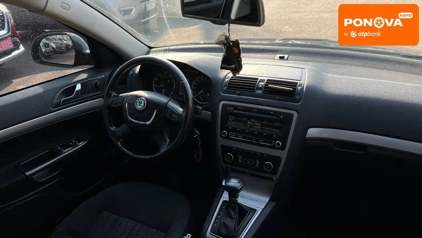 Skoda Octavia, 2010 р., Бензин, 211 тис. км, Універсал, Чорний, Полтава AT-10413562 фото