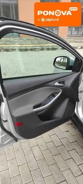 Ford Focus, 2011 р., Дизель, 252 тис. км, Хетчбек, Сірий, Львів AT-10410970 фото