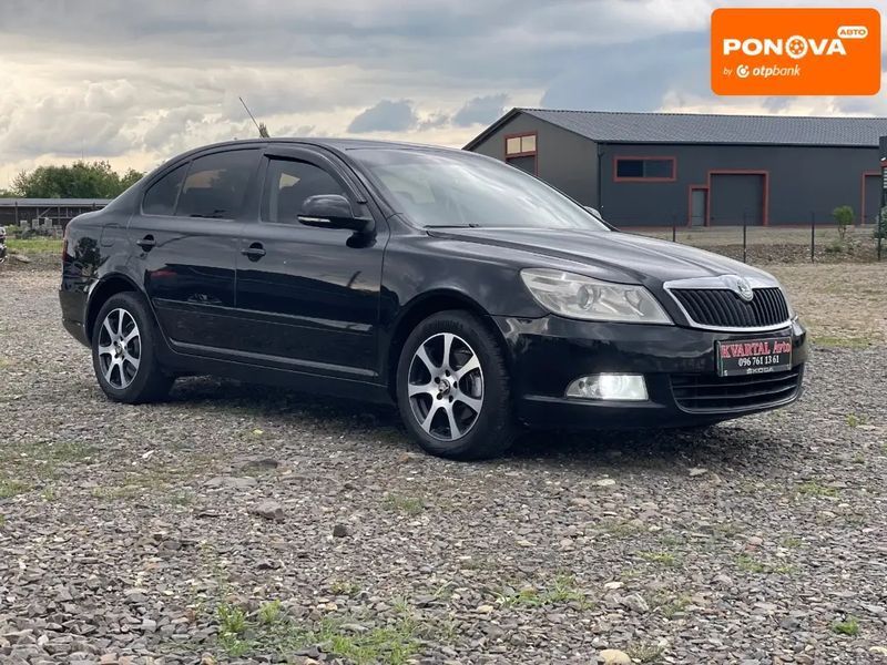 Skoda Octavia, 2010 р., Дизель, 261 тис. км, Седан, Чорний, Хуст AT-10406344 фото