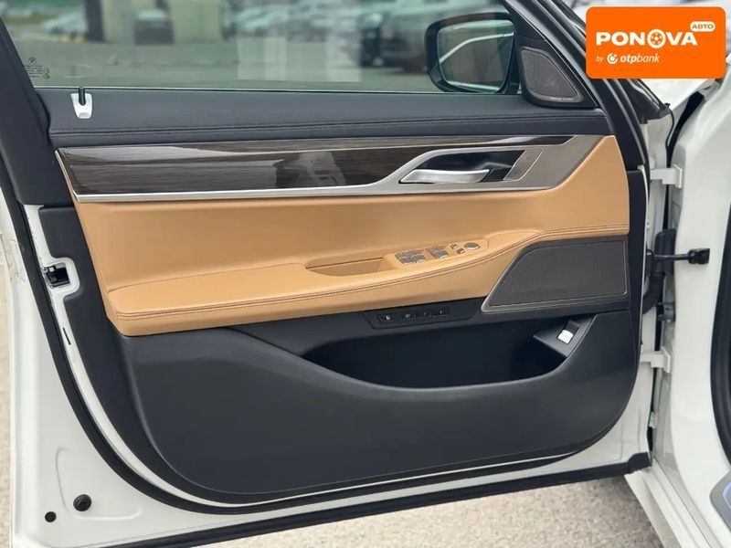BMW 7 Series, 2021 р., Бензин, 73 тис. км, Седан, Білий, Львів AT-10399851 фото
