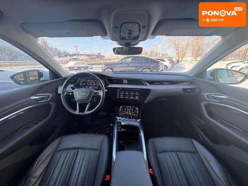 Audi e-tron, 2022 р., Електро, 80 тис. км, Позашляховик / Кросовер, Білий, Київ AT-10410526 фото