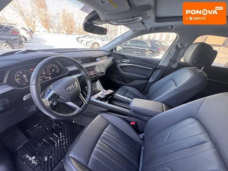 Audi e-tron, 2022 р., Електро, 80 тис. км, Позашляховик / Кросовер, Білий, Київ AT-10410526 фото