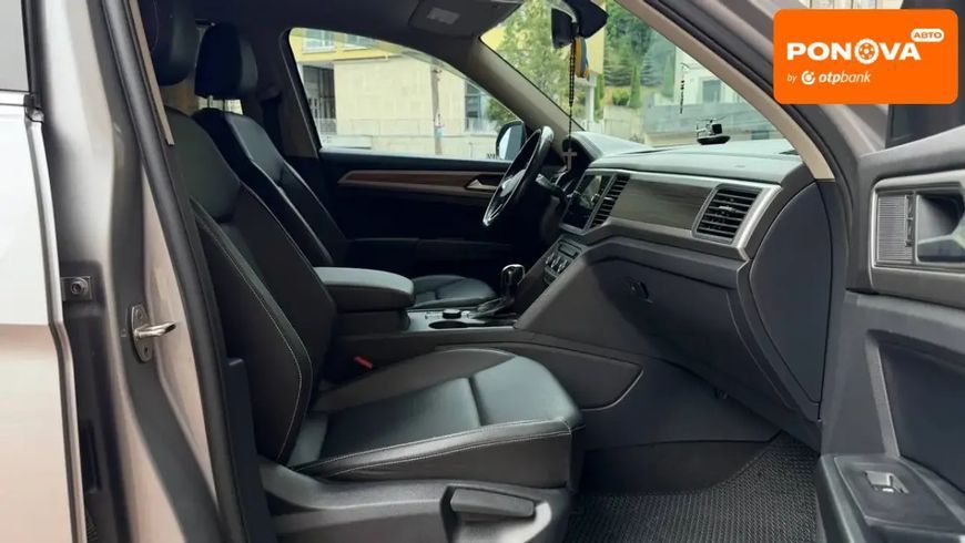 Volkswagen Atlas, 2020 г., Бензин, 102 тыс. км, Внедорожник / Кроссовер, Серый, Львов AT-10418660 фото