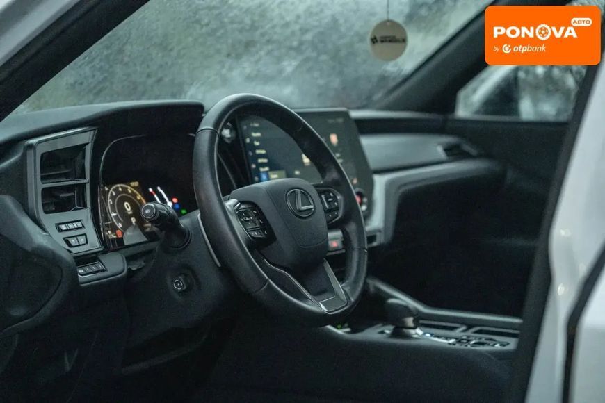 Lexus TX, 2024 р., Бензин, 24 тис. км, Позашляховик / Кросовер, Білий, Чернівці AT-10404854 фото