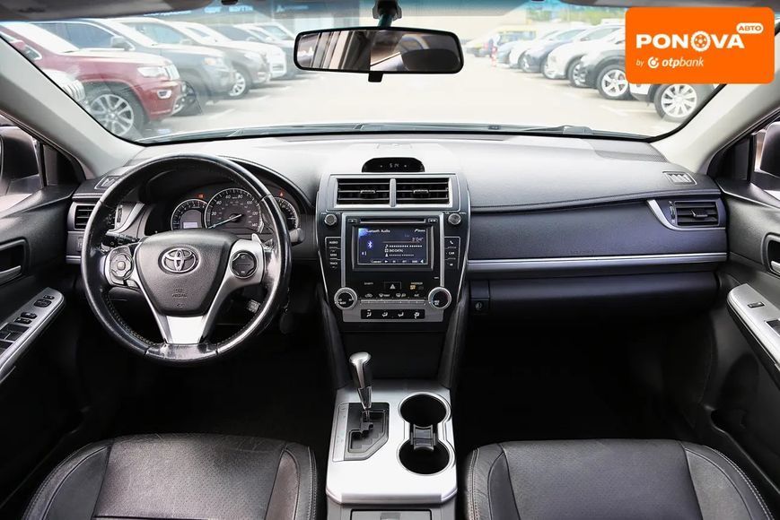 Toyota Camry, 2013 р., Газ пропан-бутан / Бензин, 144 тис. км, Седан, Білий, Київ AT-10417378 фото