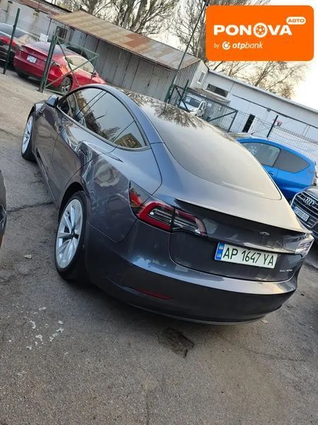 Tesla Model 3, 2022 р., Електро, 83 тис. км, Седан, Сірий, Запоріжжя AT-10409525 фото