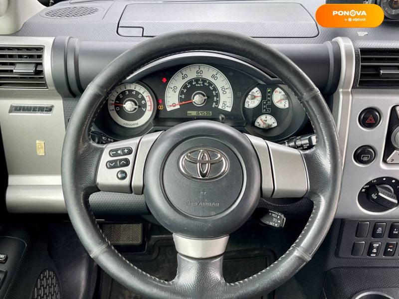 Toyota FJ Cruiser, 2008, Газ пропан-бутан / Бензин, 3.96 л., 164 тис. км, Позашляховик / Кросовер, Сірий, Київ 44640 фото