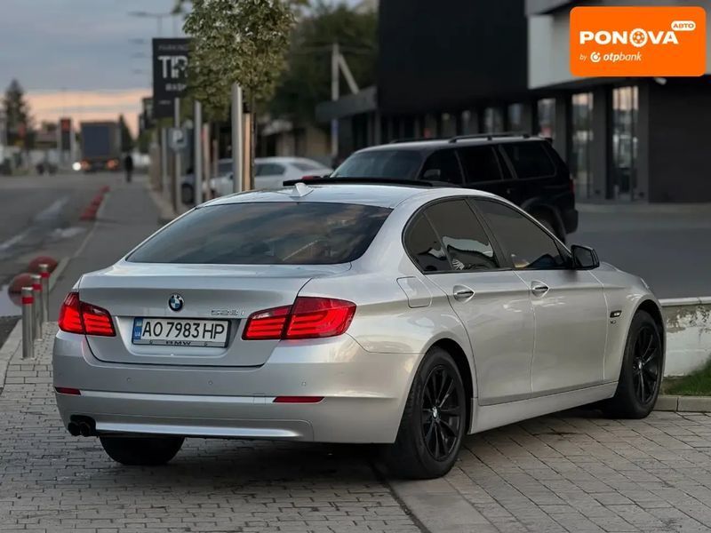 BMW 5 Series, 2012 р., Бензин, 240 тис. км, Седан, Сірий, Ужгород AT-10402318 фото