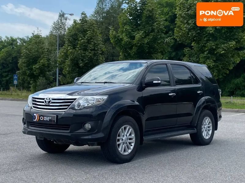 Toyota Fortuner, 2013 г., Бензин, 145 тыс. км, Внедорожник / Кроссовер, Чорный, Львов AT-10400338 фото