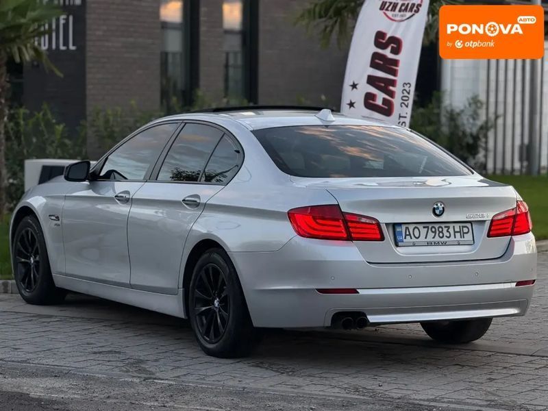 BMW 5 Series, 2012 р., Бензин, 240 тис. км, Седан, Сірий, Ужгород AT-10402318 фото
