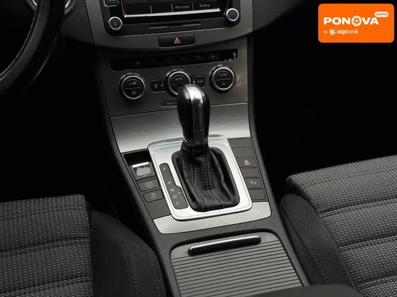 Volkswagen Passat, 2014 г., Дизель, 246 тыс. км, Универсал, Серый, Мукачево AT-10402579 фото