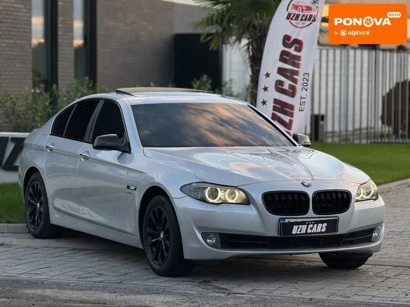 BMW 5 Series, 2012 р., Бензин, 240 тис. км, Седан, Сірий, Ужгород AT-10402318 фото