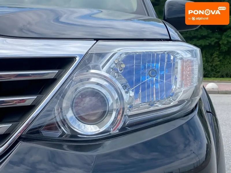 Toyota Fortuner, 2013 г., Бензин, 145 тыс. км, Внедорожник / Кроссовер, Чорный, Львов AT-10400338 фото