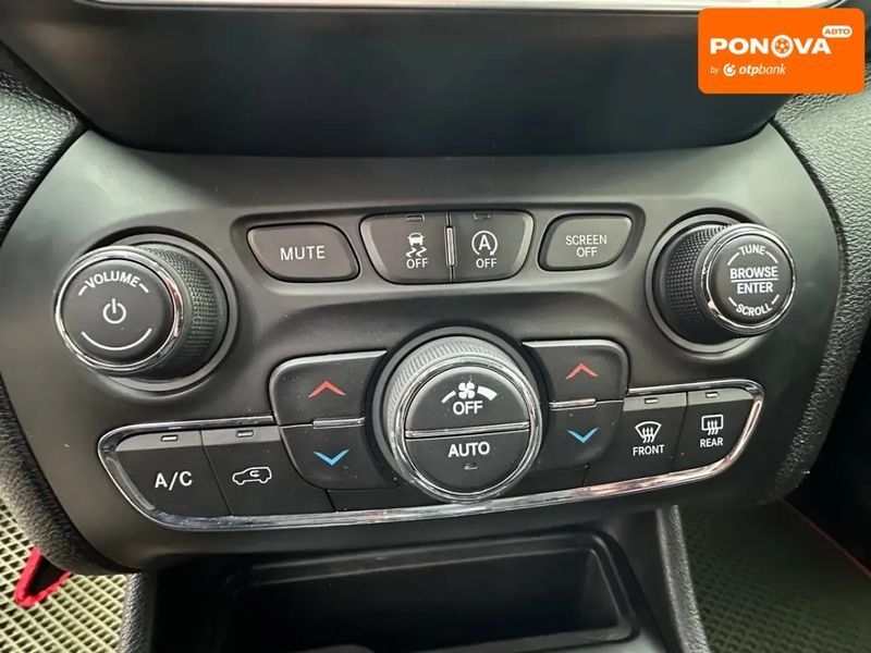 Jeep Cherokee, 2020 р., Бензин, 124 тис. км, Позашляховик / Кросовер, Зелений, Черкаси AT-10411028 фото