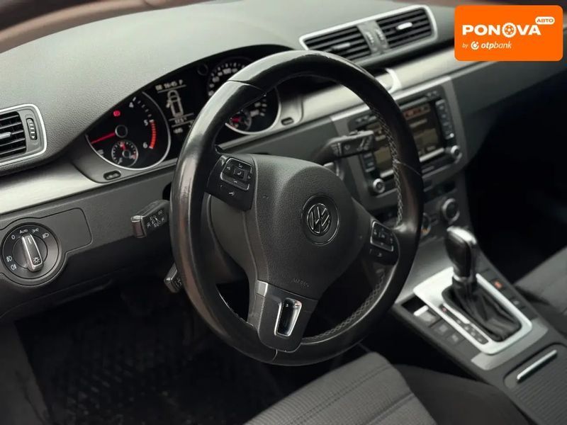 Volkswagen Passat, 2014 г., Дизель, 246 тыс. км, Универсал, Серый, Мукачево AT-10402579 фото