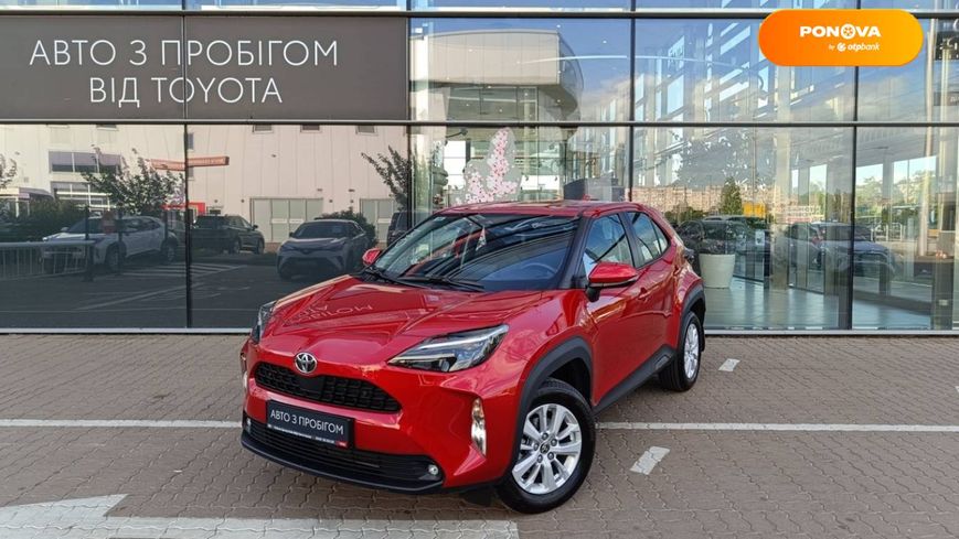 Toyota Yaris Cross, 2022, Бензин, 1.49 л., 20 тис. км, Позашляховик / Кросовер, Червоний, Київ 42418 фото