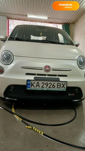 Fiat 500e, 2015, Електро, 117 тис. км, Хетчбек, Білий, Бориспіль Cars-Pr-58752 фото