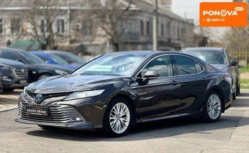 Toyota Camry, 2019 р., Гібрид (HEV), 96 тис. км, Седан, Сірий, Миколаїв AT-10413397 фото