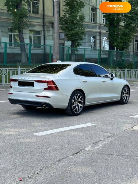 Volvo S60, 2020, Бензин, 2 л., 51 тис. км, Седан, Сірий, Київ 102850 фото