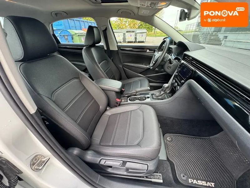 Volkswagen Passat, 2021 р., Бензин, 52 тис. км, Седан, Білий, Київ AT-10404527 фото