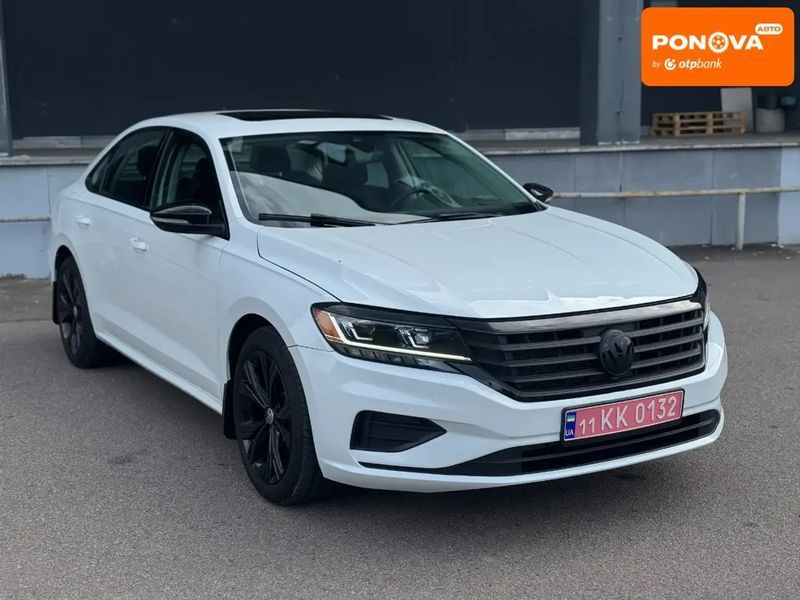 Volkswagen Passat, 2021 р., Бензин, 52 тис. км, Седан, Білий, Київ AT-10404527 фото