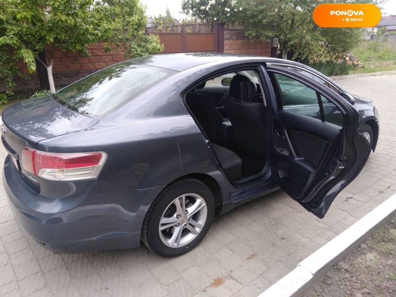 Toyota Avensis, 2010, Бензин, 221 тис. км, Седан, Сірий, Луцьк Cars-Pr-67140 фото