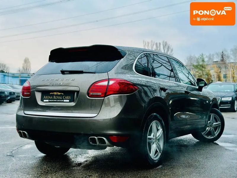 Porsche Cayenne, 2012 р., Бензин, 136 тис. км, Позашляховик / Кросовер, Бежевий, Харків AT-10405162 фото