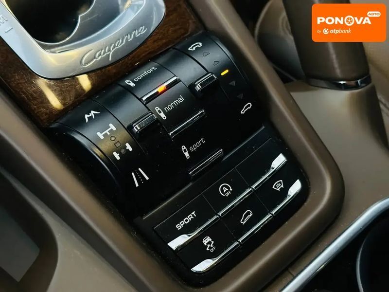 Porsche Cayenne, 2012 р., Бензин, 136 тис. км, Позашляховик / Кросовер, Бежевий, Харків AT-10405162 фото