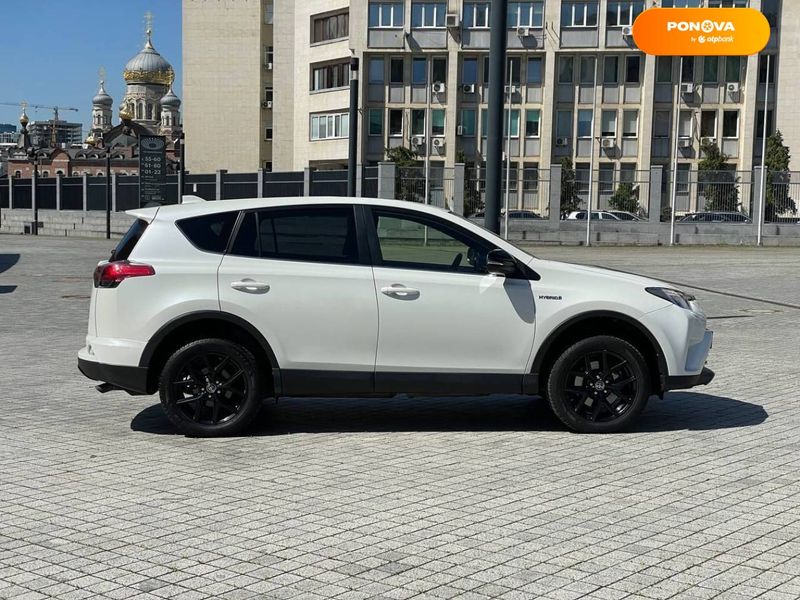 Toyota RAV4 PHEV, 2018, Гибрид (HEV), 2.49 л., 74 тыс. км, Внедорожник / Кроссовер, Белый, Киев 43410 фото