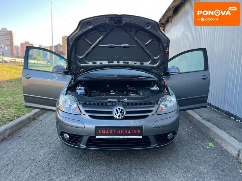 Volkswagen Golf, 2008 р., Бензин, 137 тис. км, Ліфтбек, Сірий, Київ AT-10407856 фото