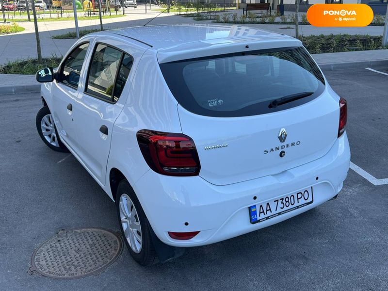 Renault Sandero, 2017, Бензин, 0.9 л., 53 тис. км, Хетчбек, Білий, Київ Cars-Pr-67848 фото