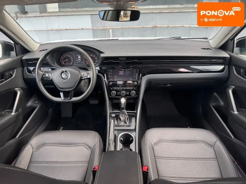Volkswagen Passat, 2021 р., Бензин, 52 тис. км, Седан, Білий, Київ AT-10404527 фото