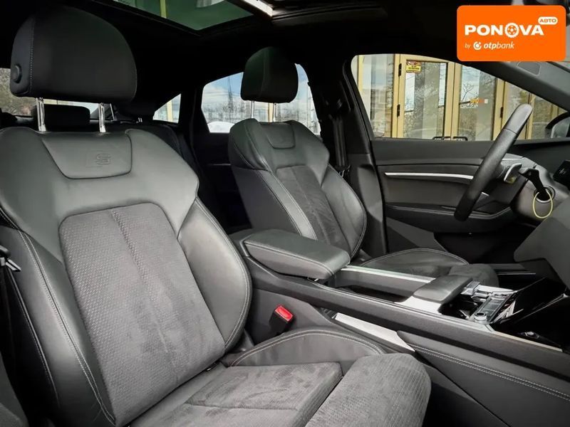 Audi e-tron, 2022 р., Електро, 92 тис. км, Позашляховик / Кросовер, Сірий, Миколаїв AT-10415633 фото